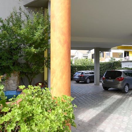 Hotel Residence Margherita Торторето Экстерьер фото