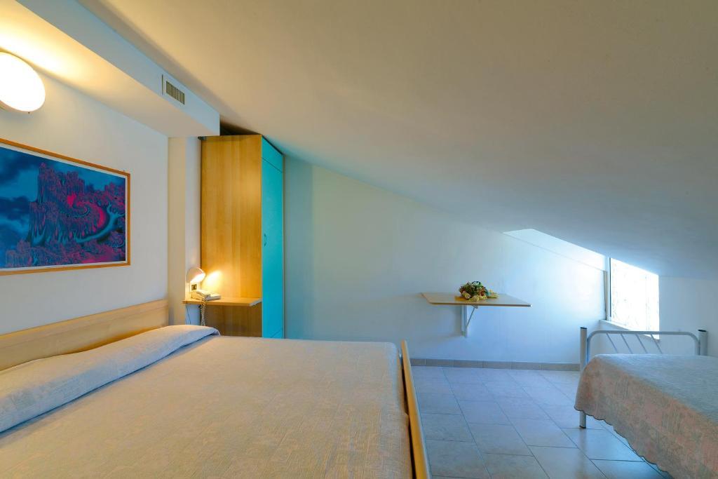 Hotel Residence Margherita Торторето Экстерьер фото